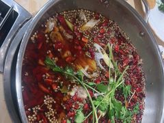 -渔香岛美蛙鱼头火锅(威清路店)