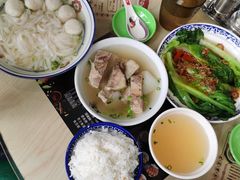 -七爷清汤腩·港式茶餐厅(世博店)
