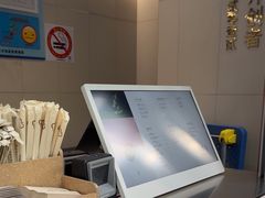 -喜茶(上海淮海中路渔阳里店)