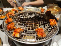 -草家酱蟹炭火烤肉店(珲春南路一店)