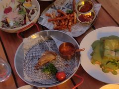 -埠口精酿夜景餐酒吧· BREWPORT BISTRO(长嘉汇重庆之眼店)