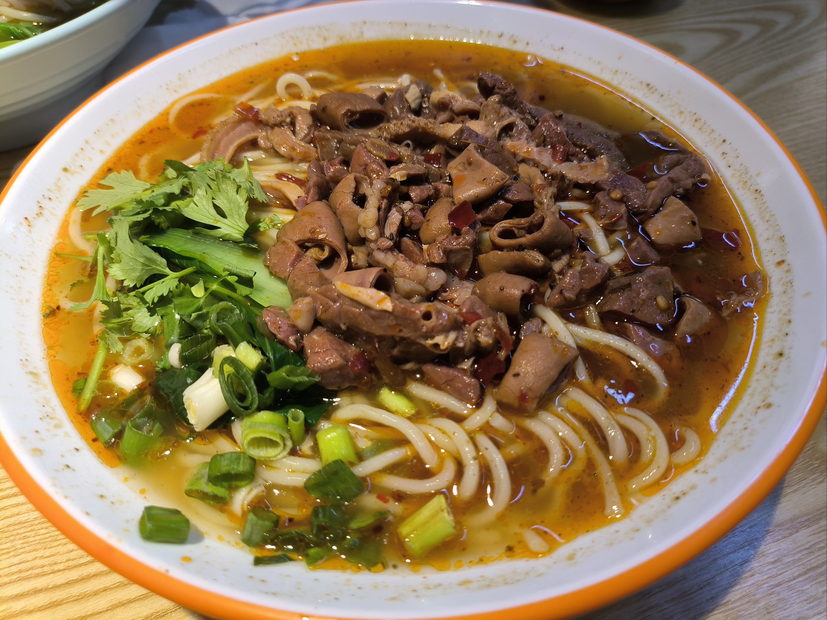 0元玩转这座城 牛杂面 牛杂份量很多