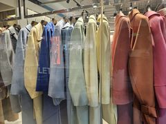 -MaxMara(燕莎奥特莱斯店)
