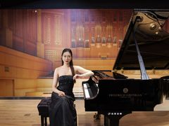 -柏斯音乐艺术中心·钢琴·吉他(上音店)