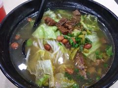 -龙记桂林米粉(财满街店)