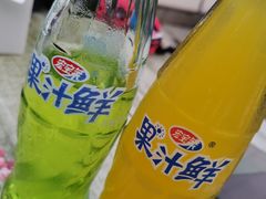 -曹宝林砂锅麻辣烫(星光路店)
