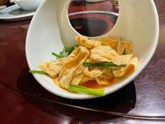 葱油山水腐竹-八道本地特色菜馆(大鹏古城店)