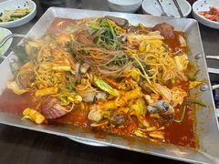 铁板活八带-金明子八带鱼馆(正宗韩国连锁店)