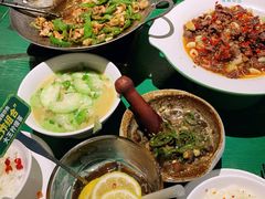 -费大厨辣椒炒肉(太平老街店)