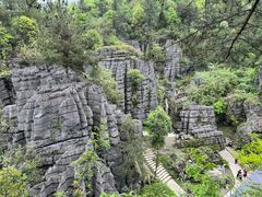 -梭布垭石林景区