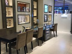 -博士眼镜·President总统(宝安海雅缤纷城店)