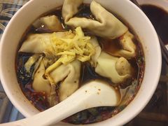-笑来喜馄饨小笼工坊店(湖滨街店)