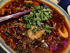 -粉墨特色菜·烧烤音乐酒馆