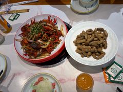-乡土黄·鲜牛肉火锅·小龙虾(兴业街店)