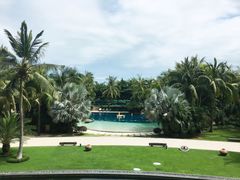 -三亚湾海居铂尔曼度假酒店