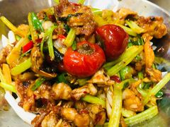 小炒牛蛙-通乐簋街小龙虾(老店)