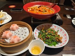 -丽华园·武汉地标楚菜餐厅(青山江滩店)