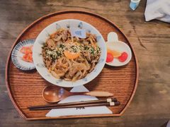 -嘁嘁茶泡饭