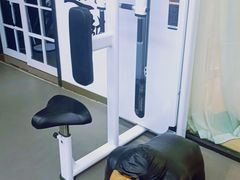 -简·无界健身工作室·运动康复·体态(石厦店)