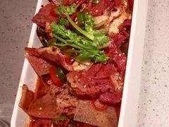 -半天妖|烤鱼·冒烤鸭(汉中吾悦广场店)