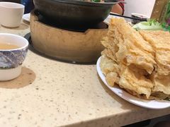 -芳村榕树头叹佬鸡煲(体育西店)
