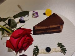-晶雅花园西餐厅(南京首店)