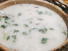 干贝排骨粥-粤仔湾砂锅粥(广益哥伦布店)