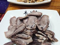 -牛小隆牛肉面馆(四牌楼店)
