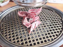 -唯成•韩国炭火烤肉 유성고기