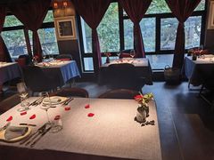 -弦月窗LUNETTE BY AMANDA(复兴路店)