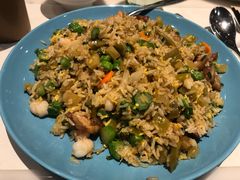 -港丽餐厅(高德置地店)