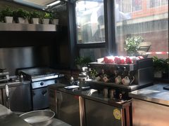 -HIGH FIVE哈福手工汉堡(桂林路店)