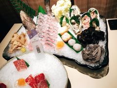 -余欢领鲜火锅(新街口店)