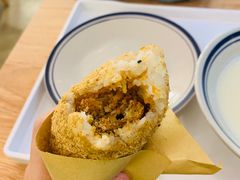-正南齐北·老街糯米团(洪崖洞店)