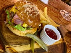 -羽深肉铺 Steak & Wine