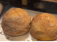 小巨蛋-BreadTalk面包新语·烘焙蛋糕(中心书城店)