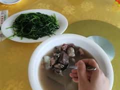 -莲湖山庄
