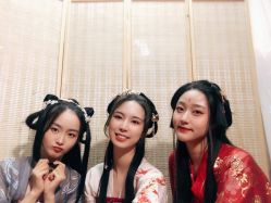 -汉仪华裳汉服馆(打浦桥店)