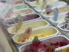 -MADO冰淇淋咖啡馆(淘金店)