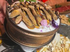 -芸山季·云南山珍菌火锅(人民广场来福士店)