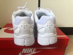 -NIKE品牌体验店(金源新燕莎店)