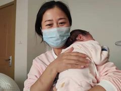-苏州雏渐肥月嫂