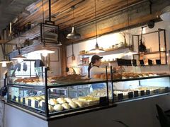 面包甜点陈列柜-仙峰天然面包(迎宾路店)