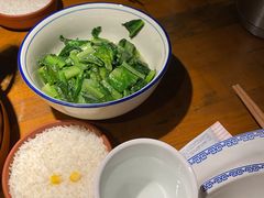 米饭-洞庭土菜小炒馆(易发广场店)
