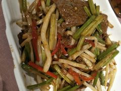 -东馆和天下特色餐饮(工农店)