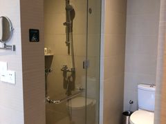 -南阳建业森林半岛假日酒店