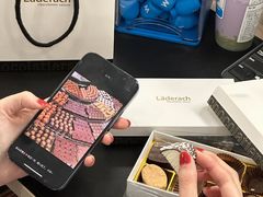 -Laderach 莱德拉(上海环贸iapm店)