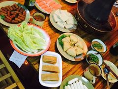 -东镇老火锅(长春路首店)