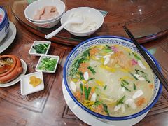 -香麒园·过桥米线·南湖雅宴
