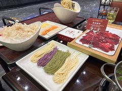 -牛鼎盛新疆雪花鲜牛火锅(武夷绿洲 店)